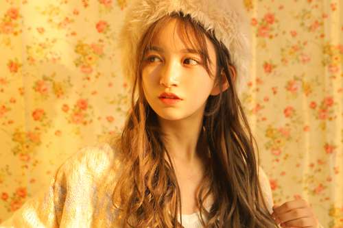 加了微信怎么开始聊天女生 引起女生好奇