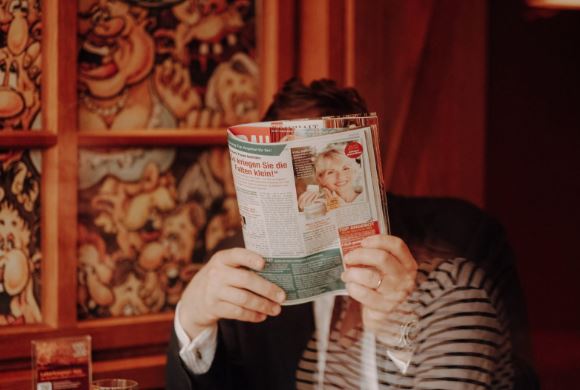 女朋友嫌我没钱分手了，真相竟是富二代装穷验女友的戏码，没钱分手